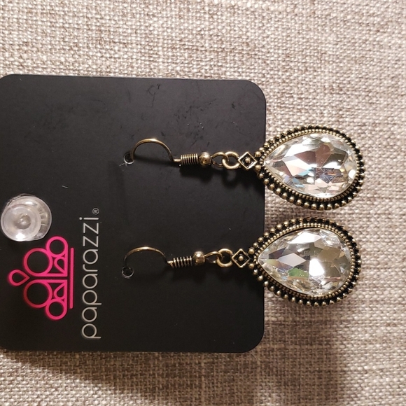💜 Paparazzi Earrings.